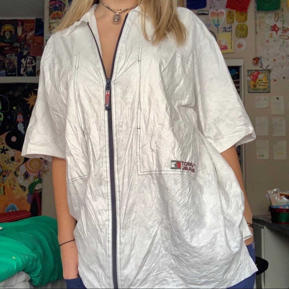 tommy hilfiger windbreaker jacket